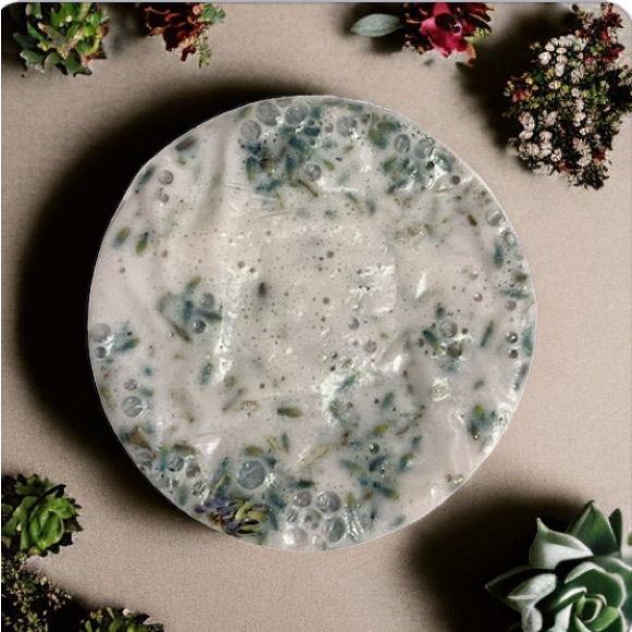 Hand Crafted Loofah Shea Butter Soap - JuJuBee Vanilla Scent (Teal Recta… - Picture 3 of 6